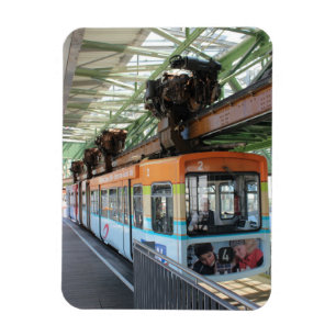 Oranje Blue Wuppertal Floating Train Magneet