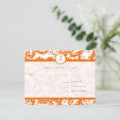 Oranje Damask Monogram Huwelijksuitnodiging Kaart (Staand voorkant)