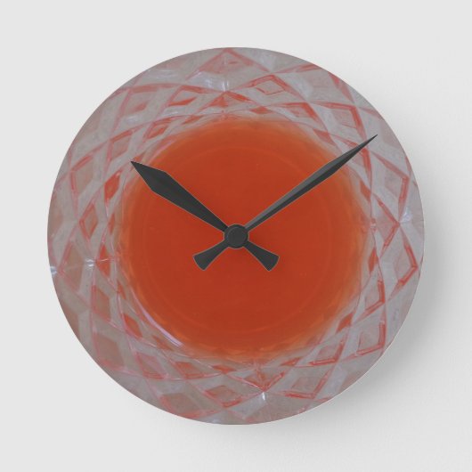 Oranje drink in kristalglas ronde klok (Voorkant)