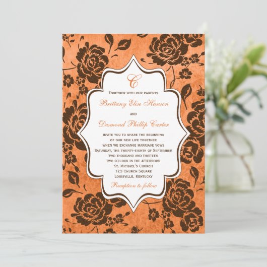 Oranje en bruine Floral Damask Wedding Uitnodiging (Staand voorkant)
