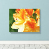 Oranje en gele Rhododendron Flower Canvas Afdruk (Insitu (Houten vloer))