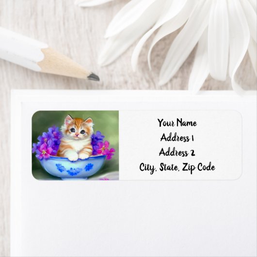 Oranje en White Kitten Illustratie Etiket (Insitu)