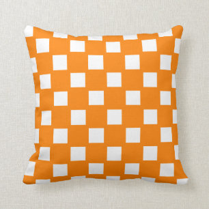 Oranje en wit gecontroleerd kussen