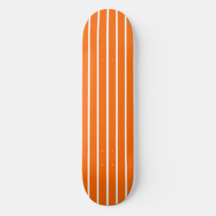 Oranje en witte strepen ontwerp skateboard