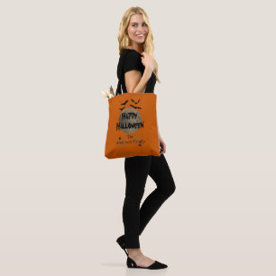 Oranje en zwarte spookachtige typografie Happy Hal Draagtas