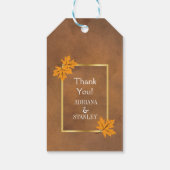 Oranje esdoornbladeren op bruine bruiloft Dank u Cadeaulabel (Achterkant)