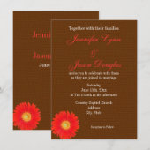Oranje Gerber Daisy Faux Burlap Wedding Invitation Kaart (Voorkant / Achterkant)