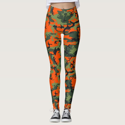 Oranje, groene, zwarte camouflage leggings (Voorkant)