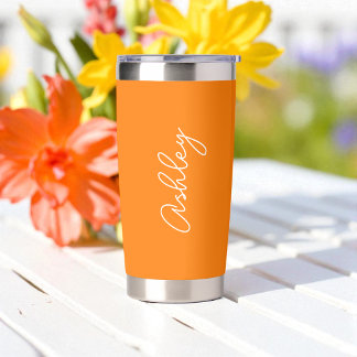 Oranje handgeschreven tekst Elegante waterfles