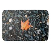 Oranje leder op Black Rocks Badmat (Voorkant)