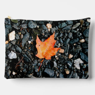 Oranje leder op Black Rocks Etui