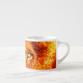 Oranje leeuw met gezicht, met vuur espresso kop (Rechts)