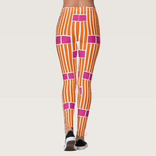 Oranje lijnen en roze dozen leggings (Achterkant)