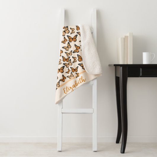 Oranje Monarch Butterflies Aangepaste naam Sherpa Deken (In situ)