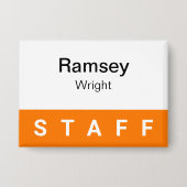 Oranje Personeel Pinback Badge Button Medewerker N (Voorkant)