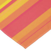 Oranje rode gele strepen tafelkleed (Gekanteld)