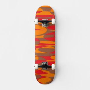 Oranje, rood en bruin skateboard