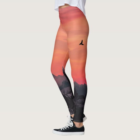 Oranje soennitische zeevogel in Sky Leggings (Links)