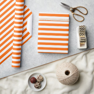 Oranje strips voor het ompakken van papier
