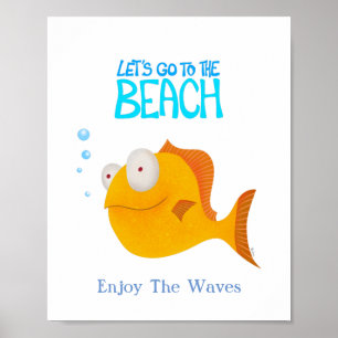 Oranje vis. Laten we naar het strand gaan Poster