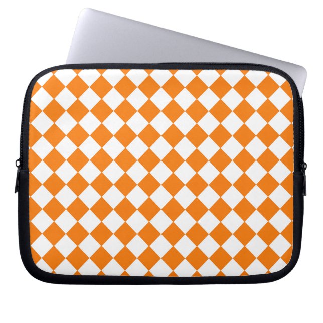 Oranje wit Checker Diamantpatroon Laptop Sleeve (Voorkant)