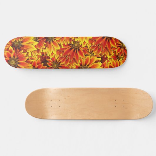 Oranje zonnebloemen skateboard (Horizontaal)
