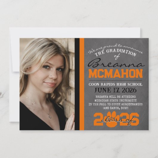 Oranje & Zwart Paw Print Afstuderen Aankondiging (Voorkant)