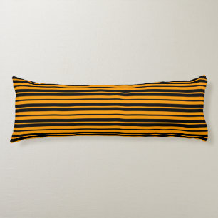 Oranje zwart verticaal stripes patroonontwerp lichaamskussen