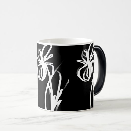 Orchid Noir: Abstract zwart en wit Magische Mok (Voorkant rechts)