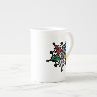 Ordre de la tasse orientale de porcelaine tendre