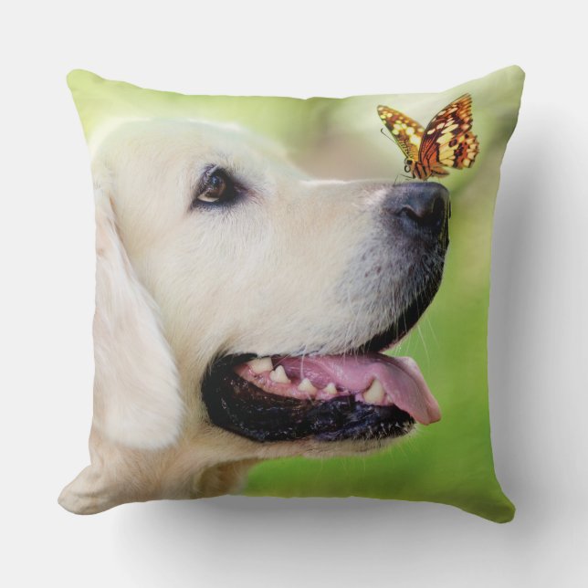 Oreiller À Lancer Du Labrador Et Du Papillon (Recto)