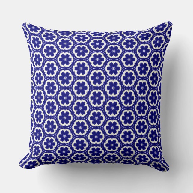 Oreiller à lancer floral bleu foncé et blanc (Recto)