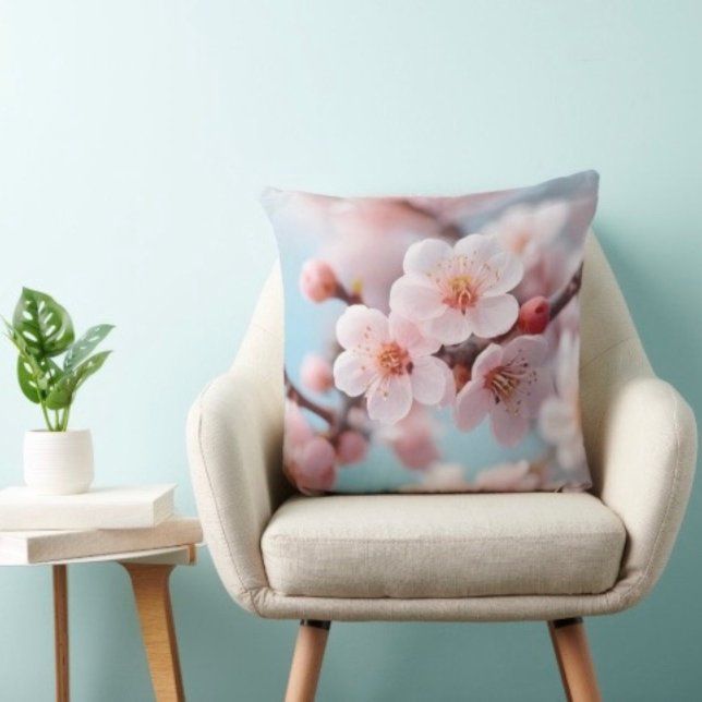 Oreiller à lancer magique en fleurs roses (Cozy throw pillow that reminds Mom she’s loved—perfect Mother’s Day home accent.)