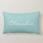 Oreiller à lancer personnalisé<br><div class="desc">Placez vos initiales sur notre coussin de boudoir décoratif monogrammé.</div>