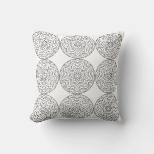 Oreiller à motif mandala étoiles noir et blanc