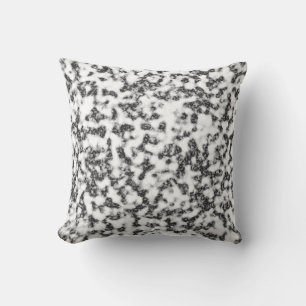 Oreiller blanc et noir en marbre