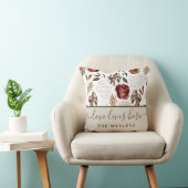 Oreiller de jet avec nom Love Lives Here (Chaise)