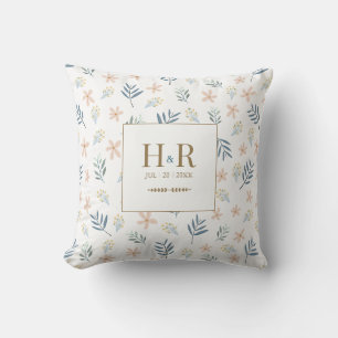 Oreiller de mariage à monogramme Fleur sauvage