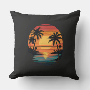 Oreiller de plage au coucher de soleil tropical