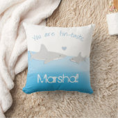 Oreiller de requin fin et d'enfant (Couverture)