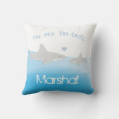 Oreiller de requin fin et d'enfant (Verso)