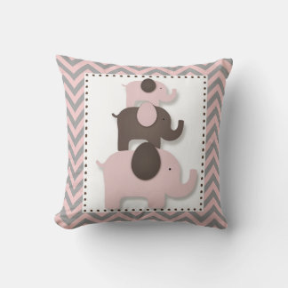 Oreiller éléphant chevron gris et rose