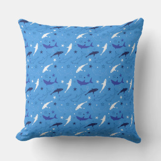Oreiller jeté motif requin bleu