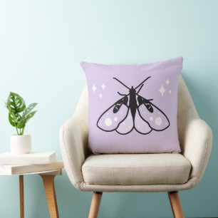 Oreiller jeté Papillon de nuit violet Esthétique g
