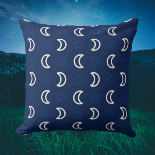 Oreiller jeté sur le ciel nocturne céleste