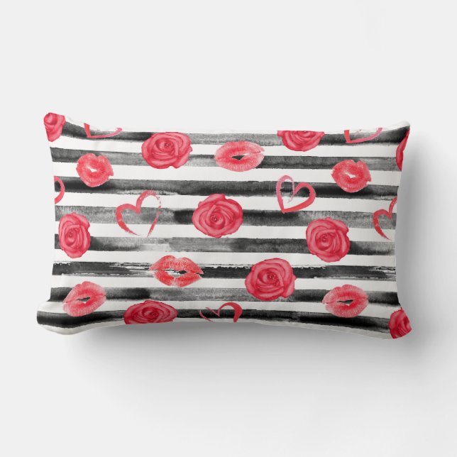 Oreiller rayé avec des roses et des baisers (Recto)