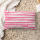 Oreiller rayé rose et blanc (Couverture)