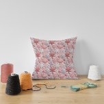 Oreillers à neige rose hiver<br><div class="desc">Oreiller à jet d'hiver rose Argent. Éléments correspondants disponibles.</div>