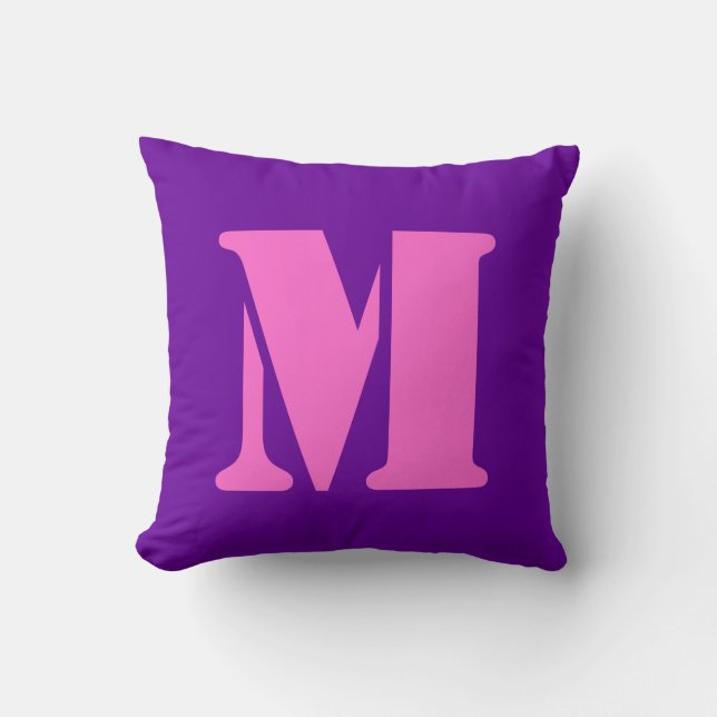 Oreillers lettre M (Recto)