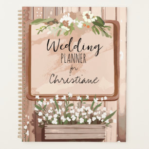 Organisateur de mariage dans une grange rustique